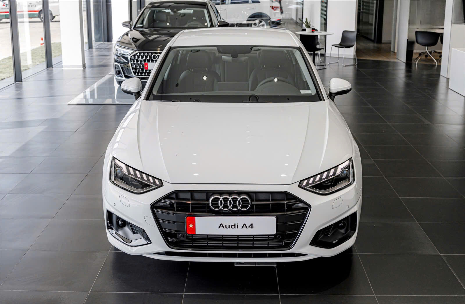 Hình ảnh chi tiết khí động học và thân xe