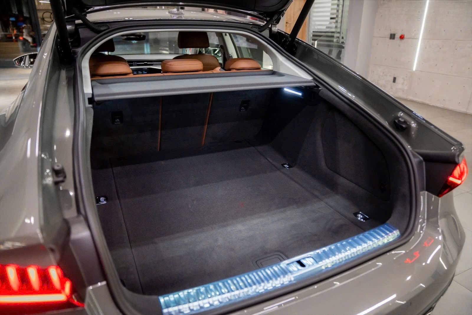 Hình ảnh cuối bài viết Audi A7