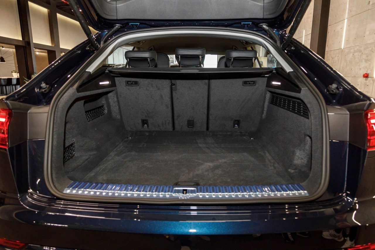 Khoang hàng lý dung tích lớn