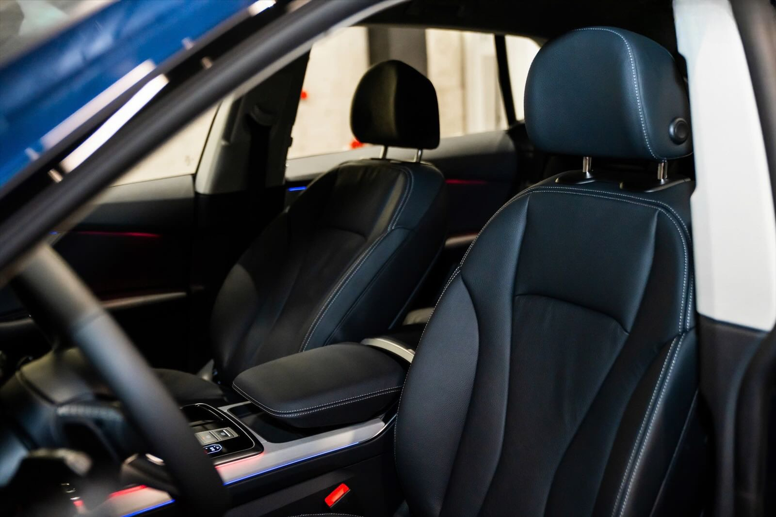 Ghế ngồi chỉnh điện