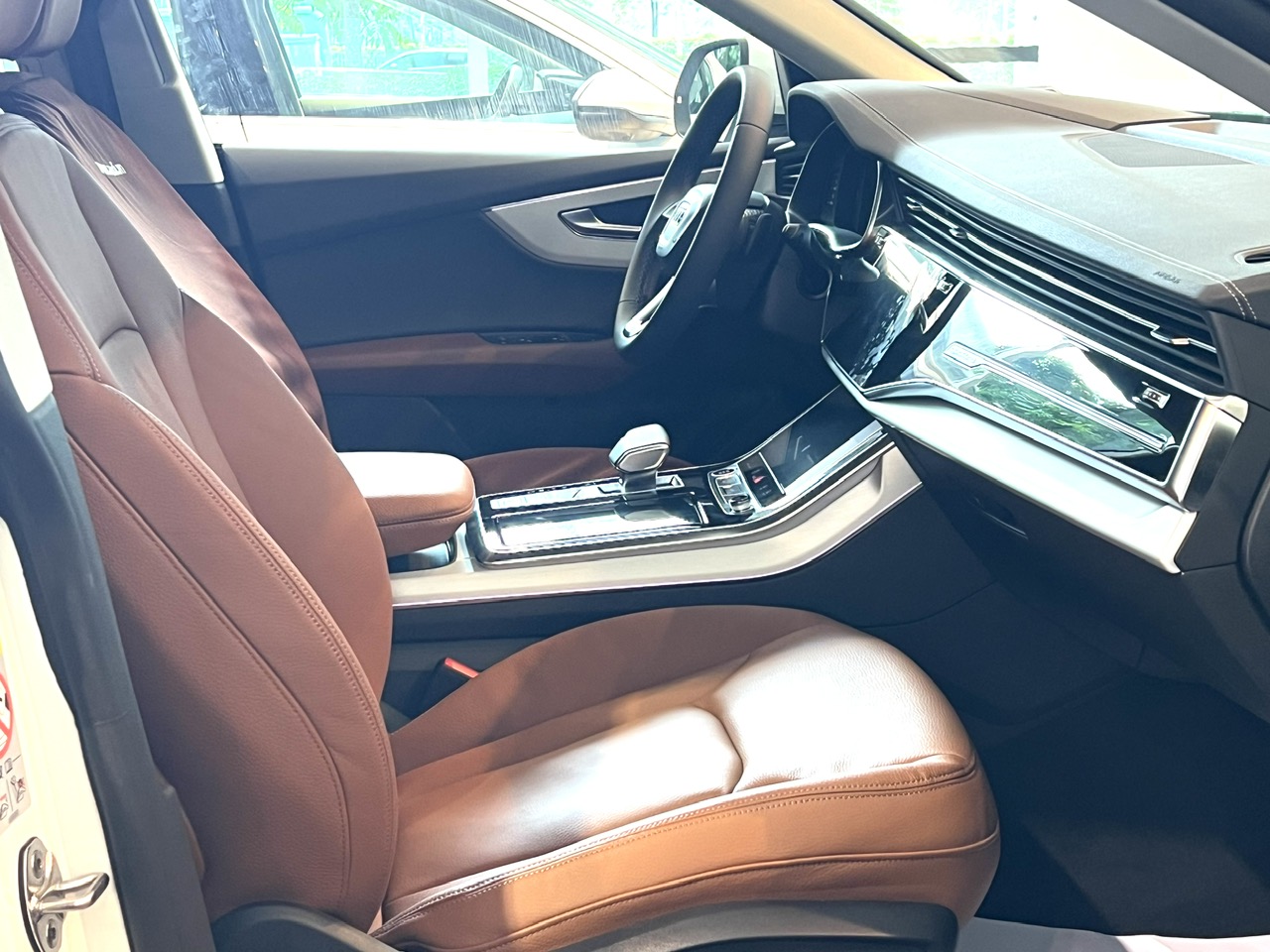 Đuôi xe thiết kế nhỏ gọn